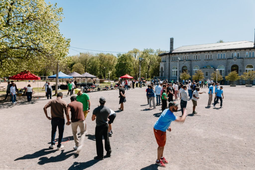 Tournoi corporatif au Parc La Fontaine